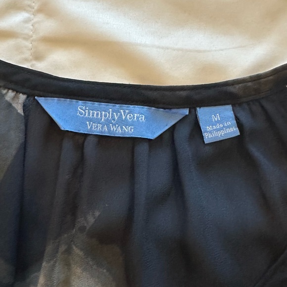 Simply Vera Vera Wang Black and Gray Blouse - Picture 8 of 8